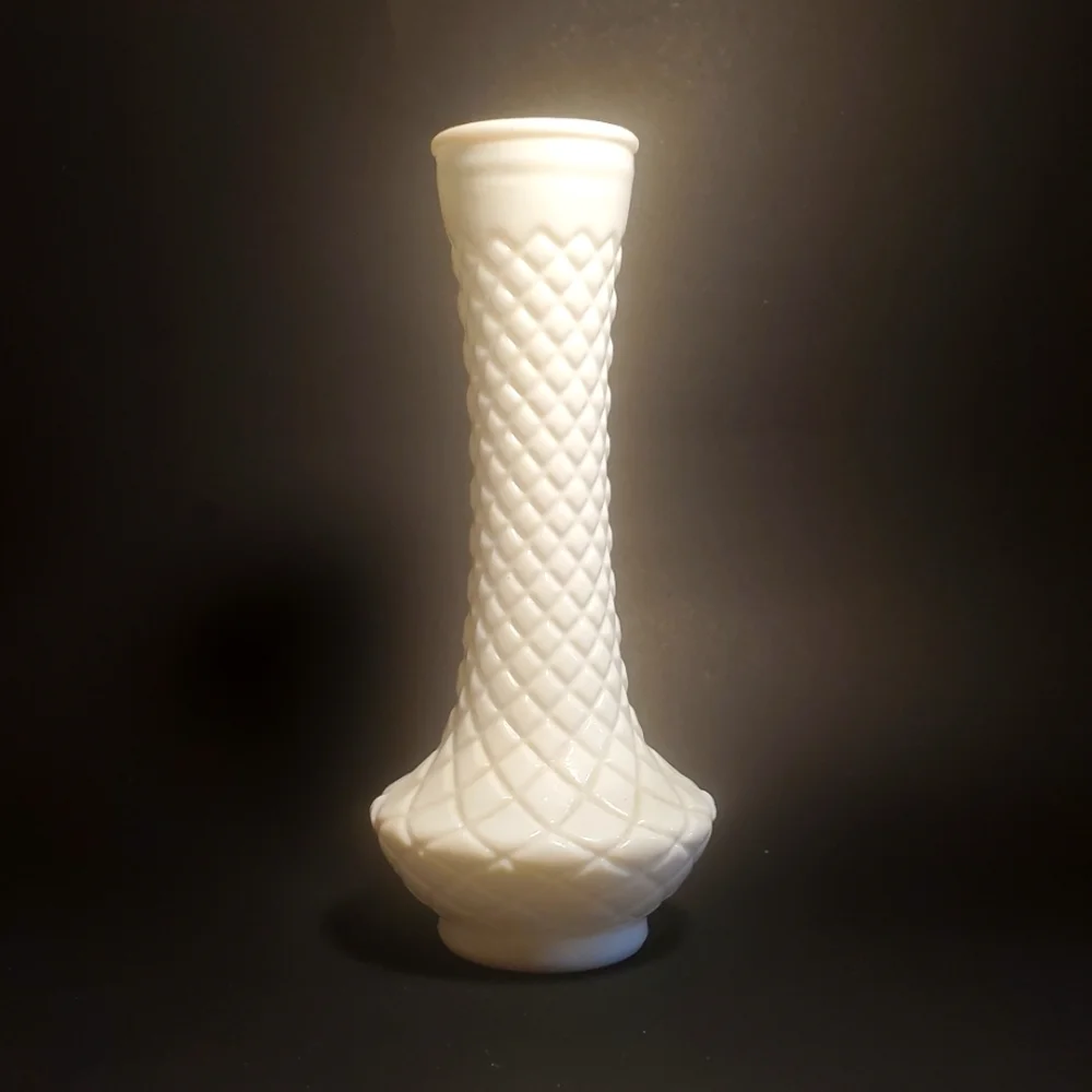 VINTAGE Randall White Milk Glass Vase with Diamond Quilt Pattern MCM 1950'S EUC